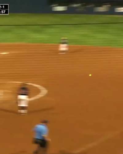 MaTaia Lawson (NCAA Division 1 College Softball | University of Texas Longhorns)