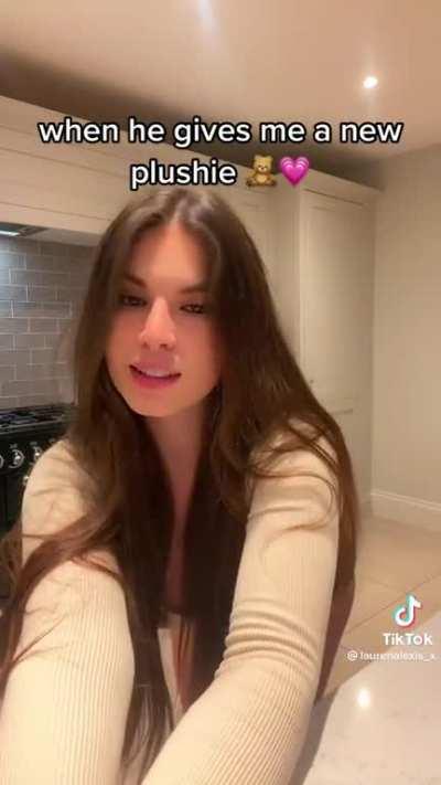 Lauren Alexis @laurenalexis_x