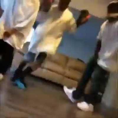 🚨 Off the Grid 🔊