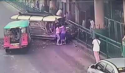 [2023-07-04] Philippines, Cavite, Dasma (Brake Failure, straight from a parking area ramp (3rd/2nd floor)