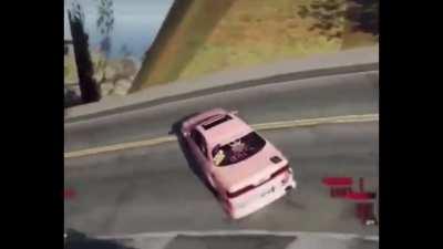 Lordun kameralara yakalanmış kaçış kayıtı(Kulaklarınız sikilebilir)