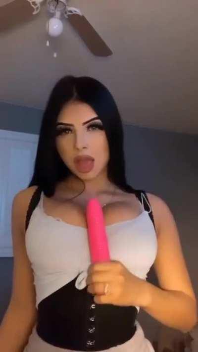 Here's one vid idk if imma jus post them all separate or make a mega