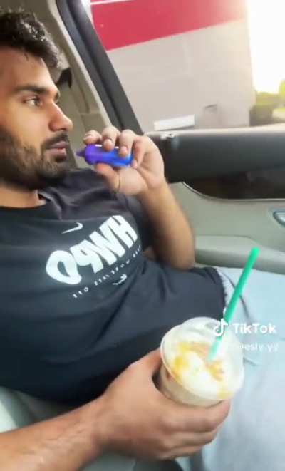 Indian man and his  El Salvadoran girlfriend visit each other’s countries.                 🇮🇳 🇸🇻 IMLF