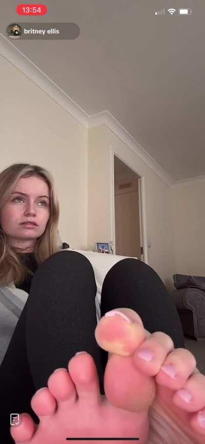 britney.ellis - Cute teen pink pedi and soles