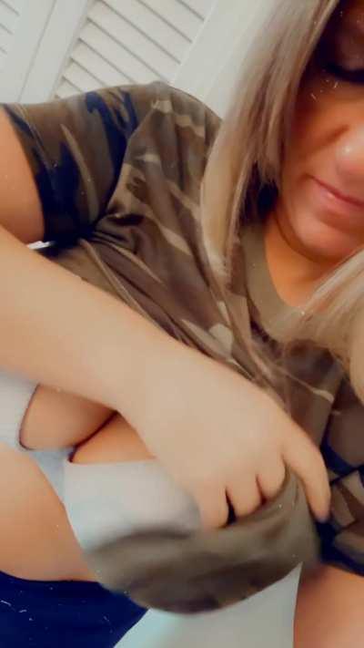 i hope its okay to show my american tits step