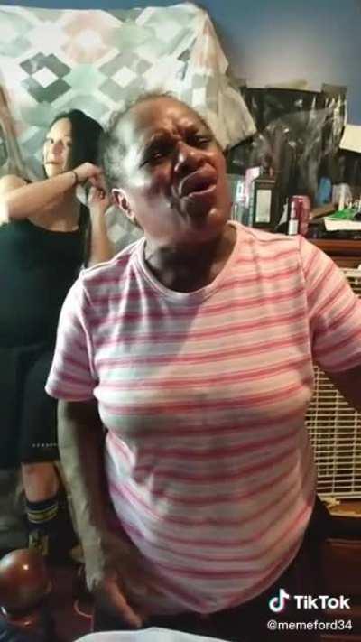 just some babes jammin