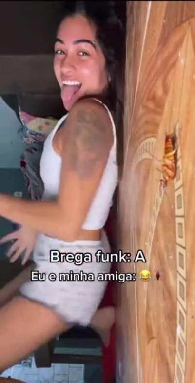 Cockroach woke up and chose violence