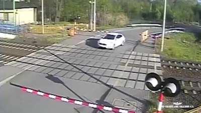 Cross line to finish