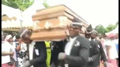 Atago slays. Poor Uzuki-chan.