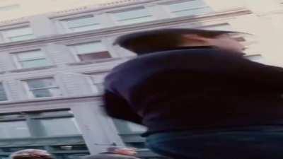 It’s my 🍰 day so I offer this video for this amazing sub