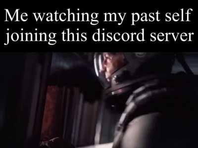 Interstellar caption (just like the plot I dont remember the name) screaming no to his past self request