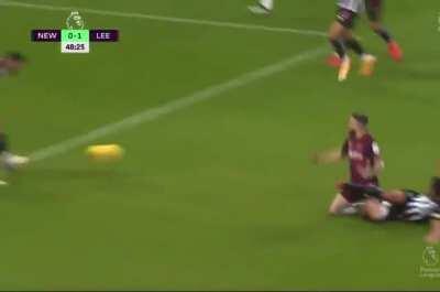 Ingleses ficaram tão traumatizados após a Copa de 86 que estão aprendendo novas técnicas