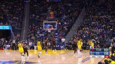 [Highlight] Jordan Poole caps off the night with 33pts!