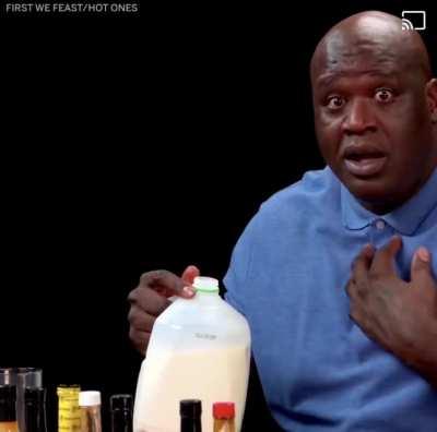 Shaq eating the Da Bomb Beyond Insanity Hot Sauce