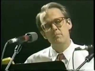 Frank Oz, Steve Whitmire, Caroll Spinney, Kathryn Mullen, Richard Hunt, Jerry Nelson, Louise Gold and the rest of the Muppeteers 32 years ago. Singing Jim Henson's favorite songs at his May 21st 1990 Memorial (in St. John's Cathedral - NYC).