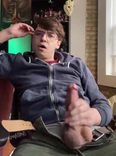 Would you fuck a nerdy guy like me?