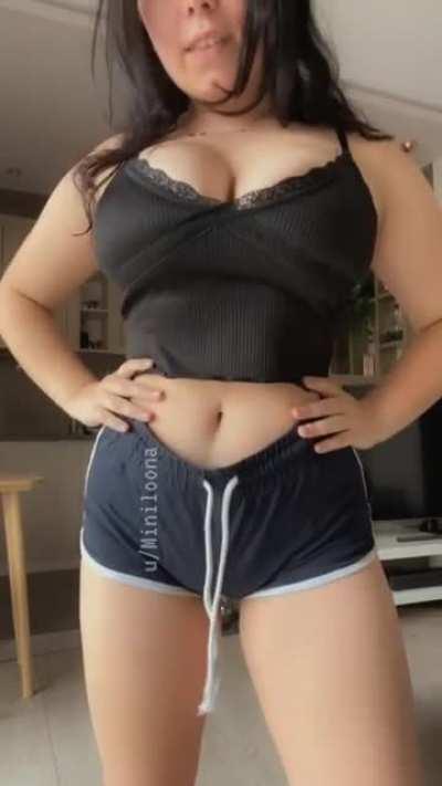 Help me pick my outfit!