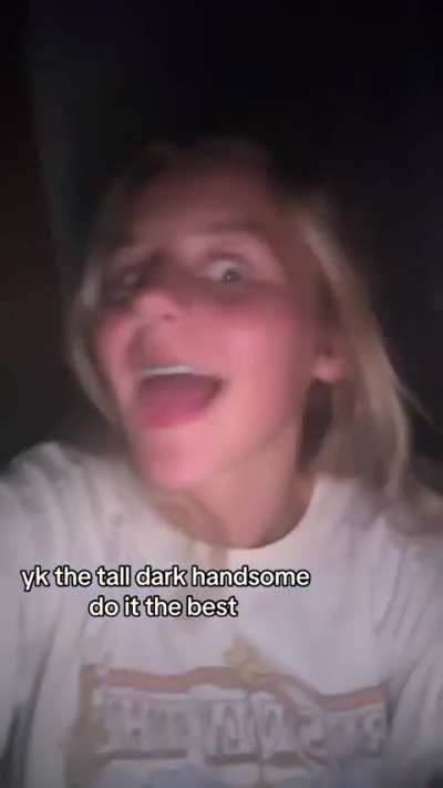 And White Queens Do It Even Better‼️👸🏼😍