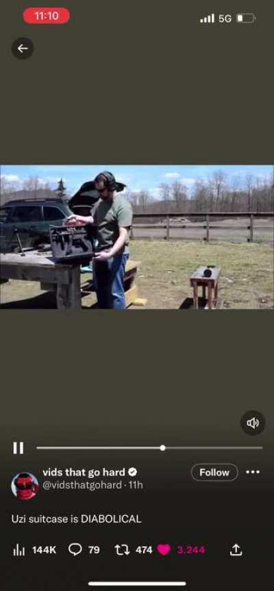 Fuck a switch imagine a nigga having a uzi suitcase 😭 mfs coming like tony stark