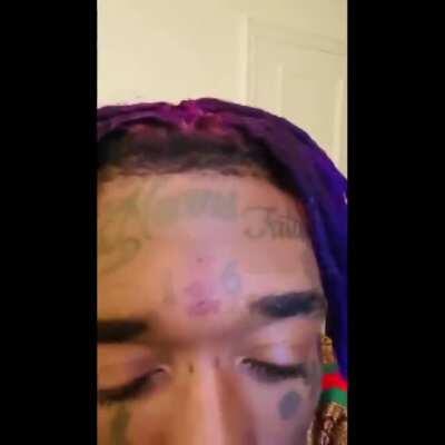 we need old wife 😭 he best have not forgotten about this 😭 i need to know what the rest of the song sound like 😭