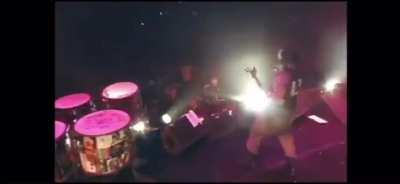 bro came in lookin like a fnaf jumpscare 💀💀