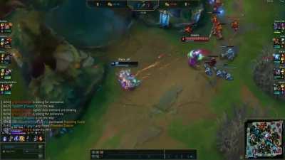 2020 ADC tries to play league vs a 0/2 mid laner