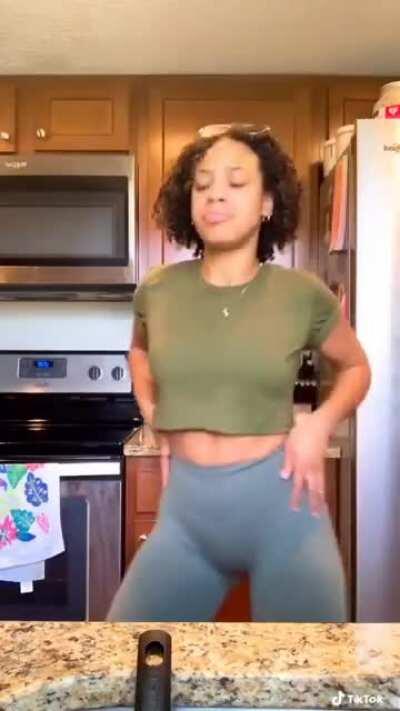 That moment you fall in love 😍 🥰😘