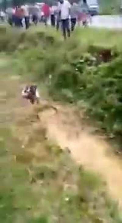 Leopard attacks idiot who leaned in to take photo, chaos ensues