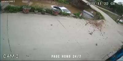 The idiot with the terrible steering