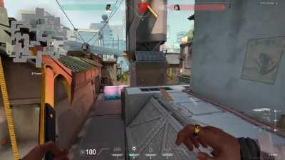 Sick 1v4 Clutch :> (ignore my friend from discord he was just hyping me up ^^)