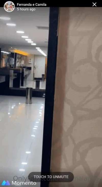 Vídeo da Camila e Fernanda no banheiro do shopping (Obg pelos 150 sub !) ✅