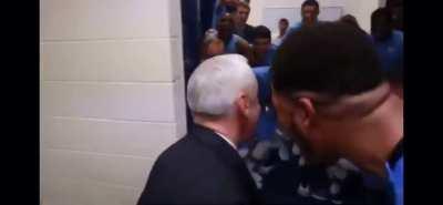 Dubravka joining the dressing room after giving EtH film from Newcastle training ground the past week.