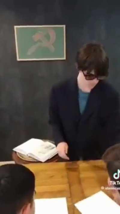 MoaiGreddit - Video #9527