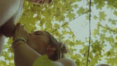 I love watching the cum dropping