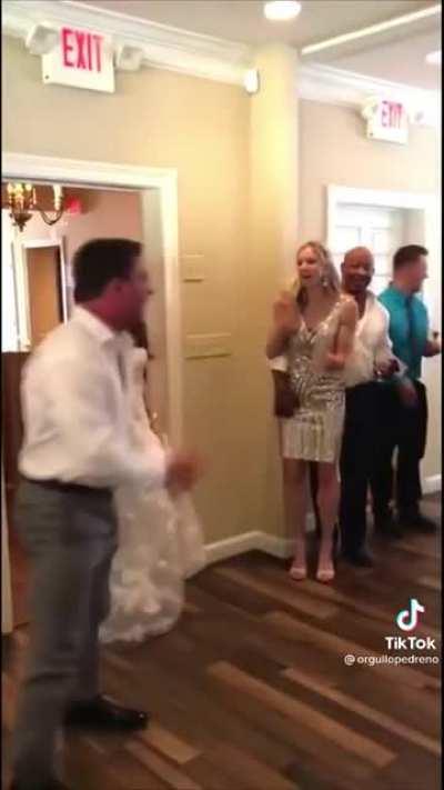 HMB while I make an entrance