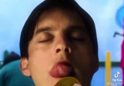 Se o homem aranha tivesse no round 6 (AVISO SE VOCÊ AINDA NÃO VIU A SERIE, NÃO ASSISTA)