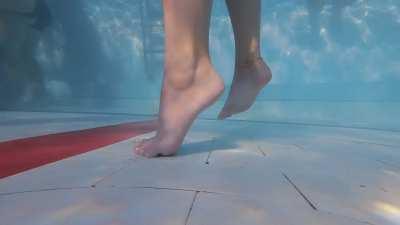 Feet miss the summer 🦶🏻