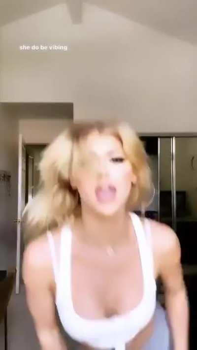 Fuck her tits look incredible.