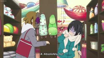 Ritsu picking presents