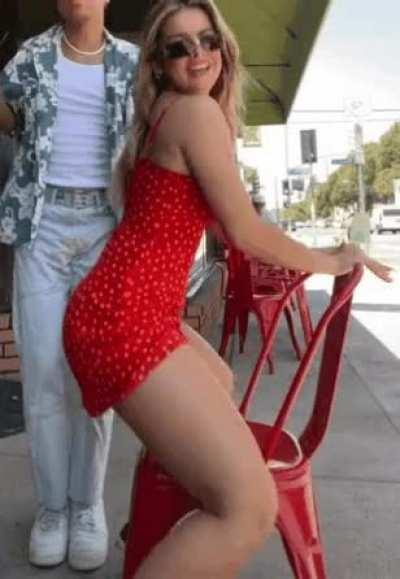 Immagine her doing that on your...