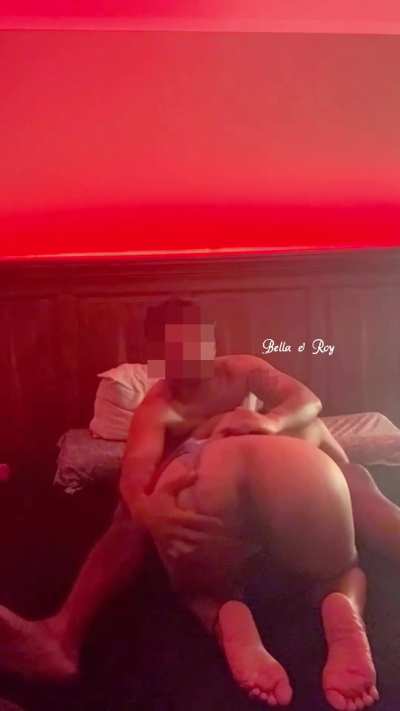 Love getting my hands on that big round 🍑 - 2