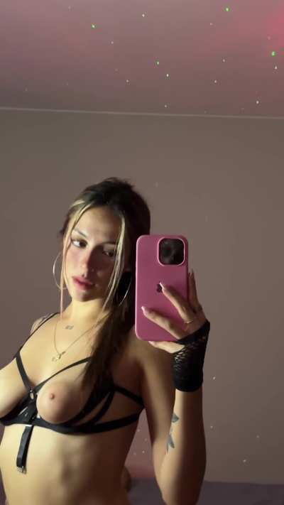 Fishnet stays on while fucking