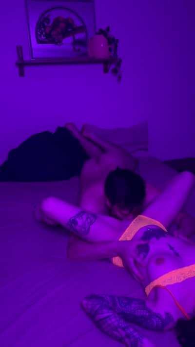 So hot when she cums like this