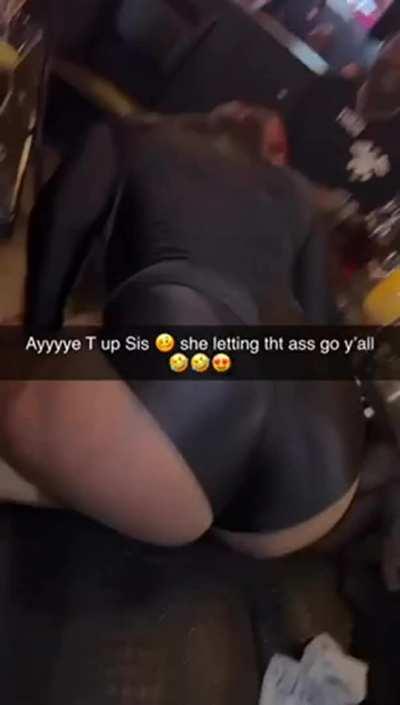 Posted my sister on our family’s private story😏