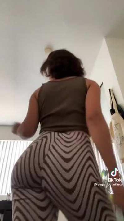 Soft & Jiggly No.303🍑😍