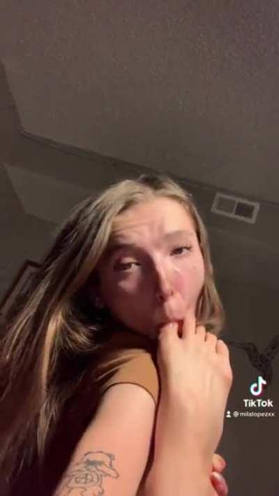 Are you going to help me worship my feet ?