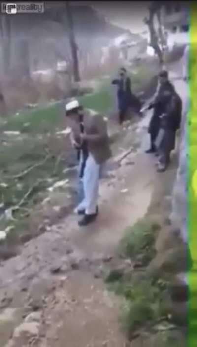 Always Look Down the Barrel When Clearing the Jam