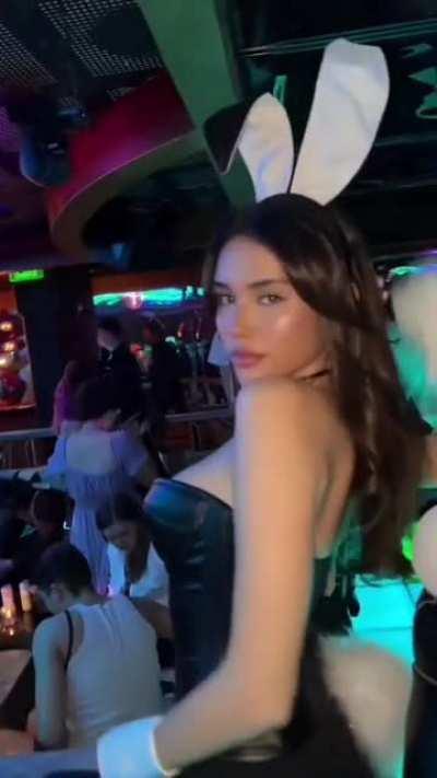 Short clip of Madison at a Halloween party