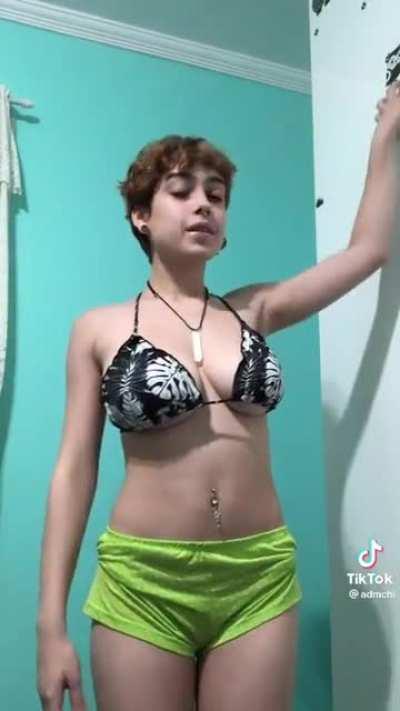 (admchi) big boobs latina