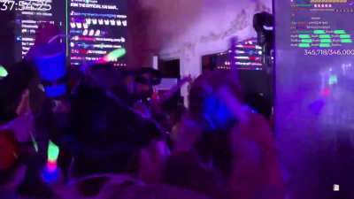 The Chainsmokers turned Kai Cenat's bathroom into a club